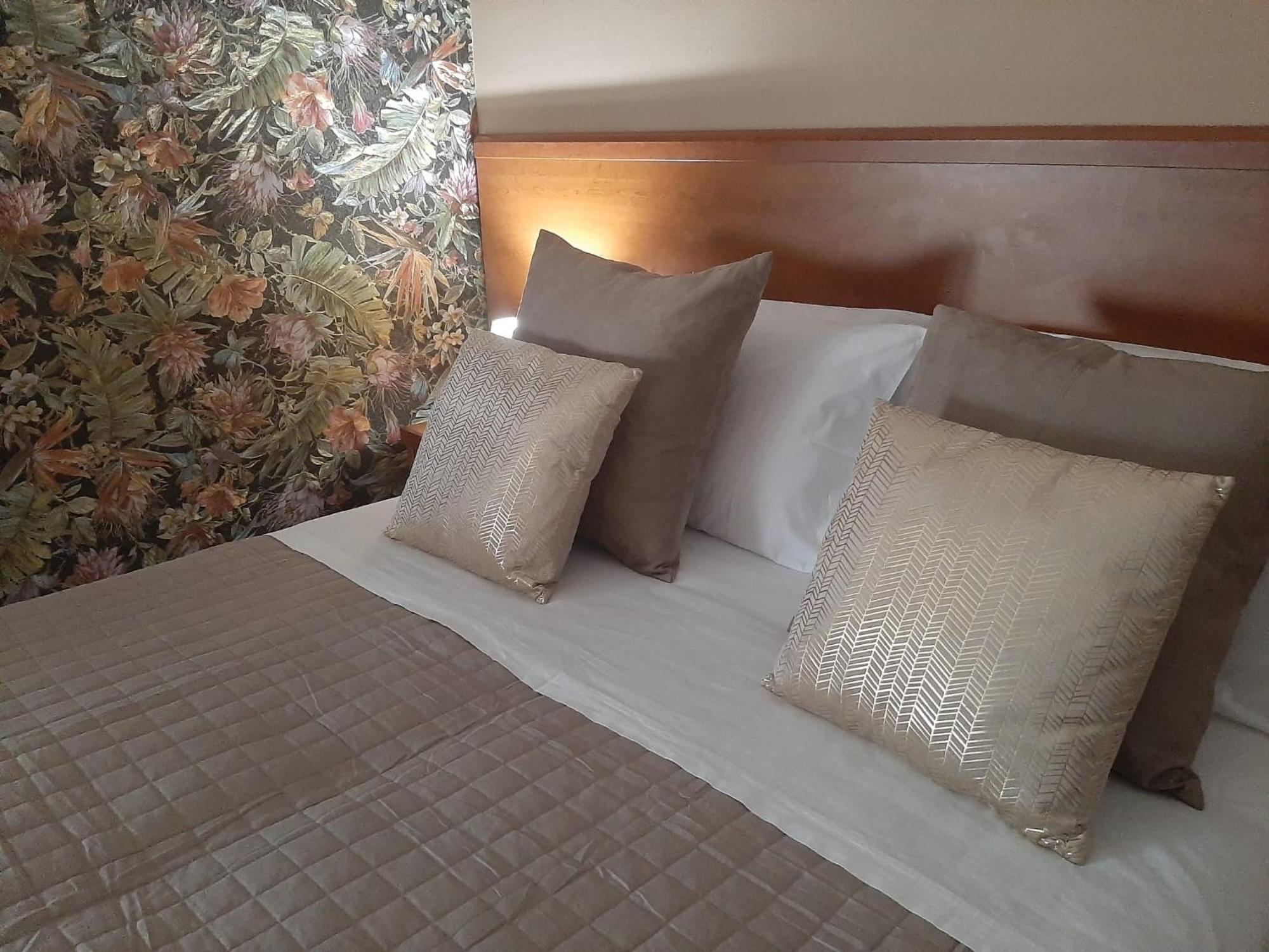 Baaria Porto Rooms Milazzo Exterior foto